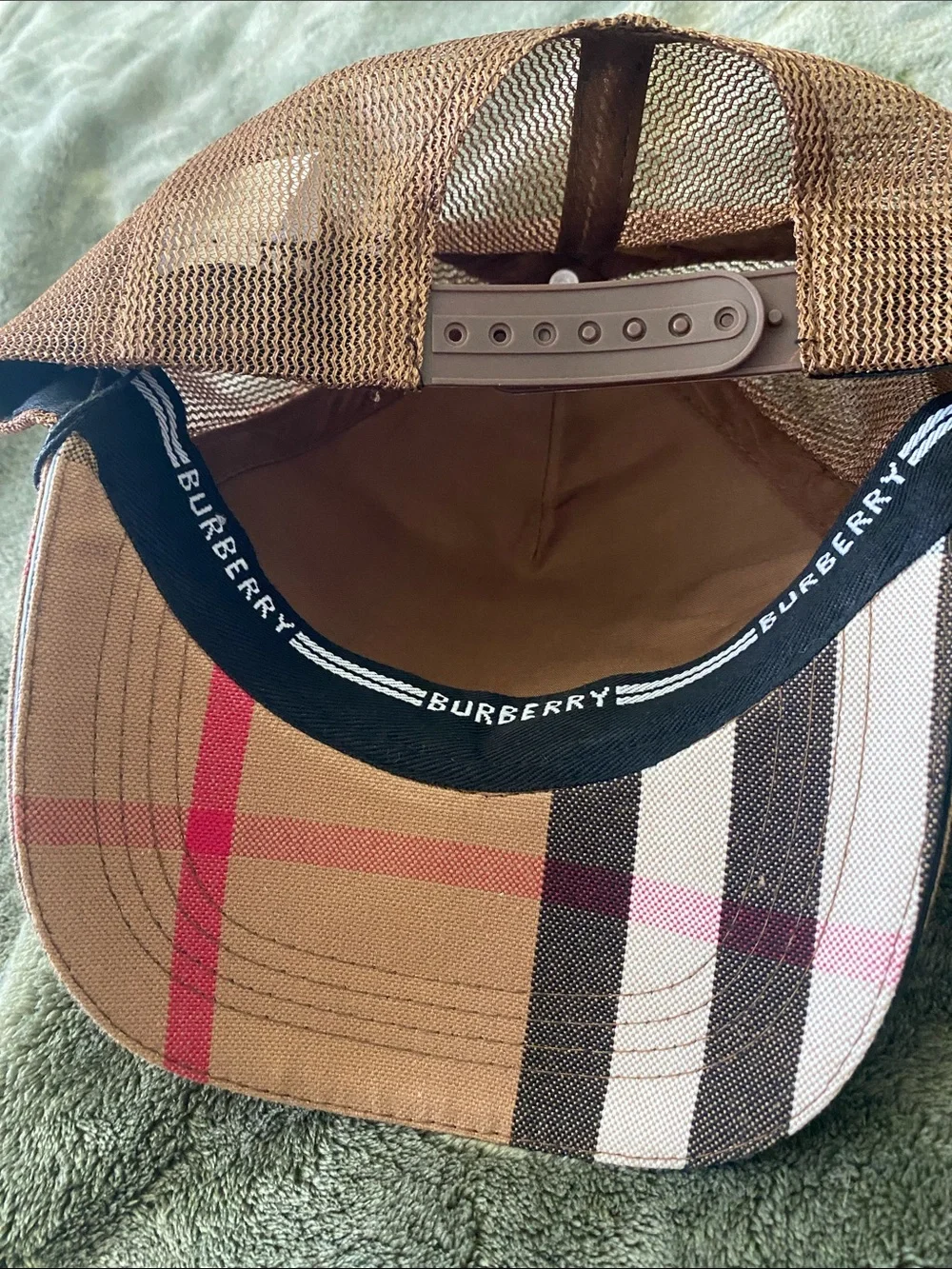 Burberry Beige Black White Plaid Trucker Hat - Picture 6 of 7